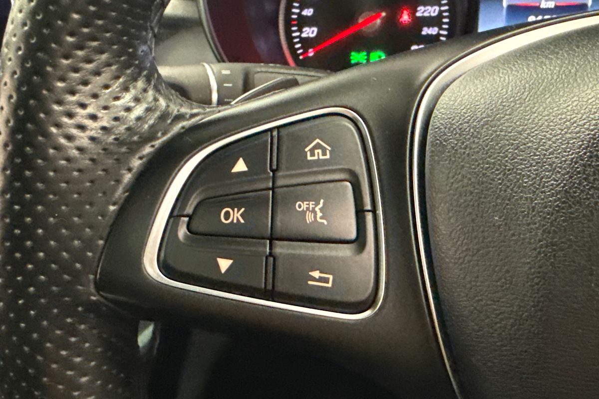 2015 Mercedes-Benz C-Class C250 W205