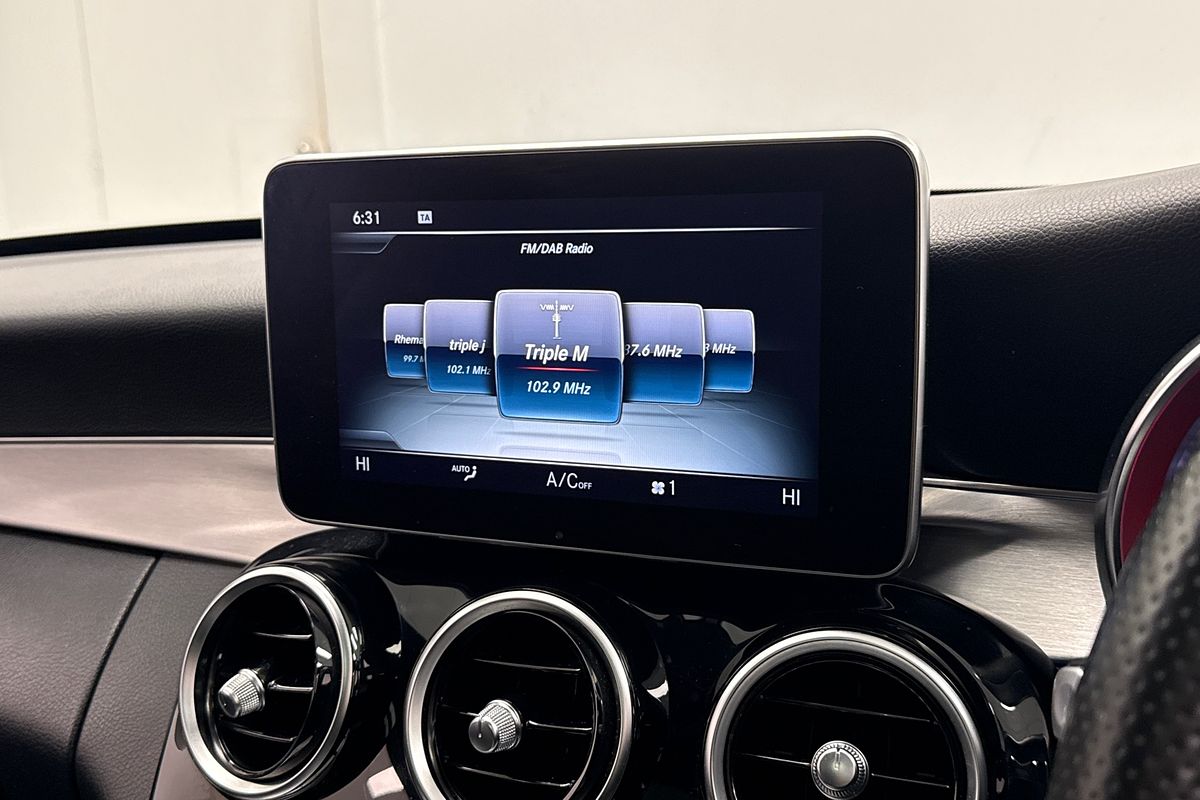 2015 Mercedes-Benz C-Class C250 W205
