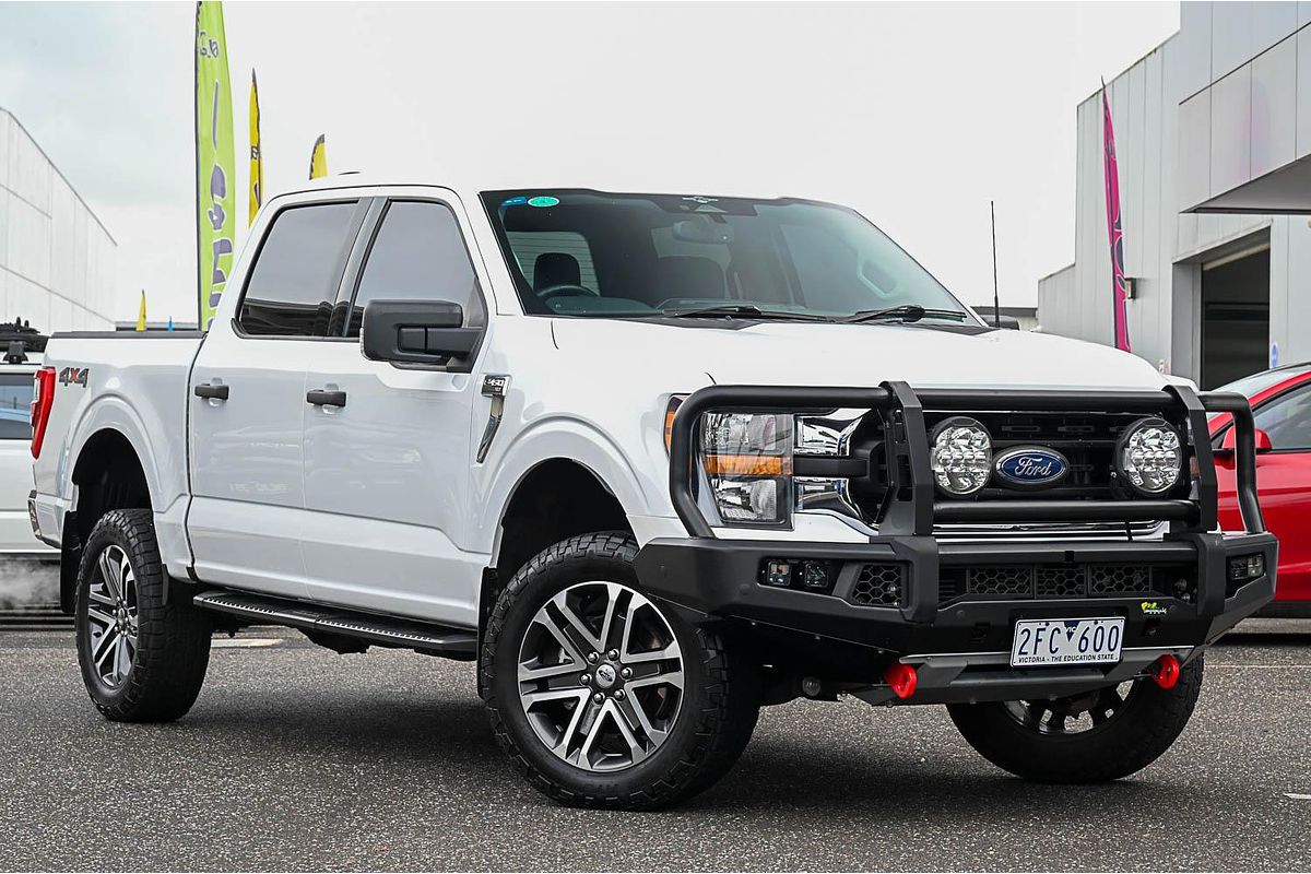 2023 Ford F-150 XLT 4X4 SWB