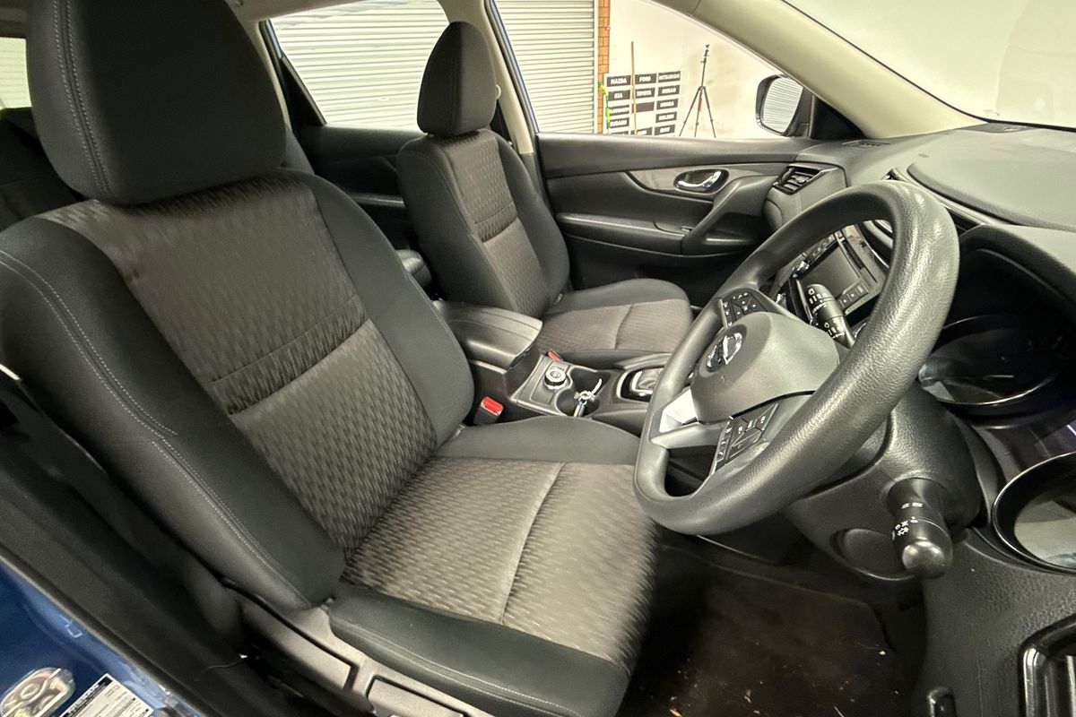 2022 Nissan X-TRAIL ST T32