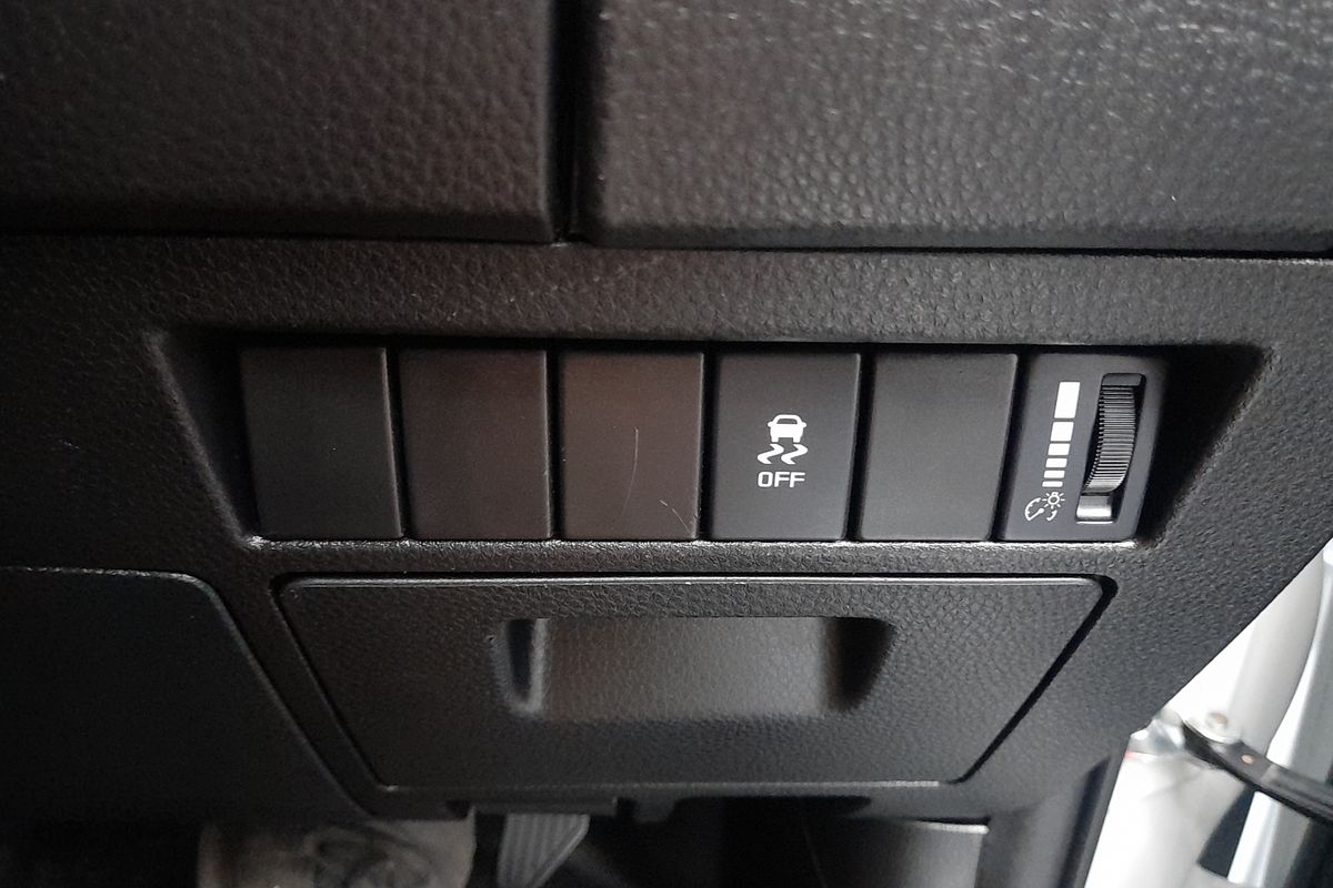 2024 Isuzu D-MAX SX 4X4