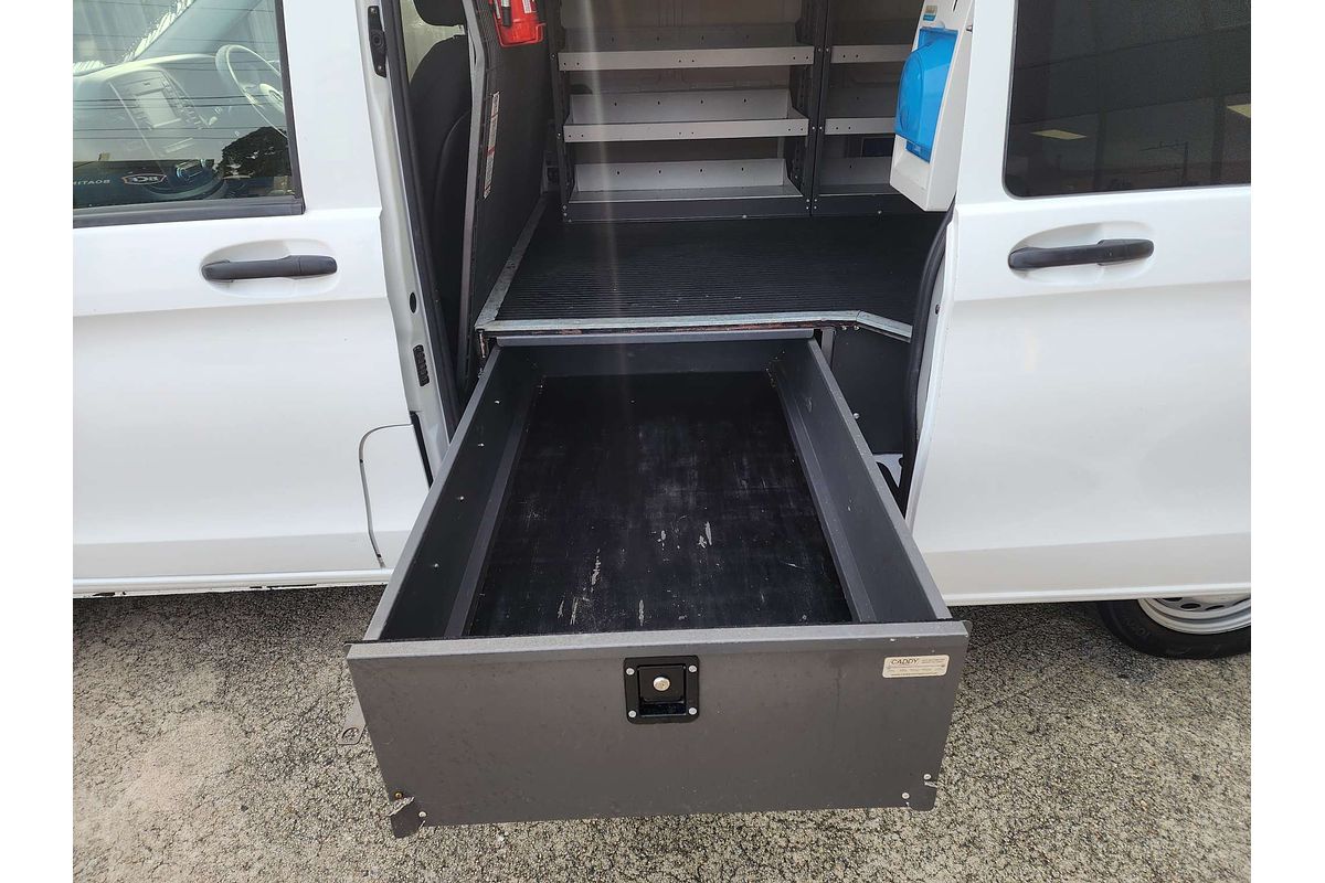 2017 Mercedes-Benz Vito 114BlueTEC 447 LWB image 11