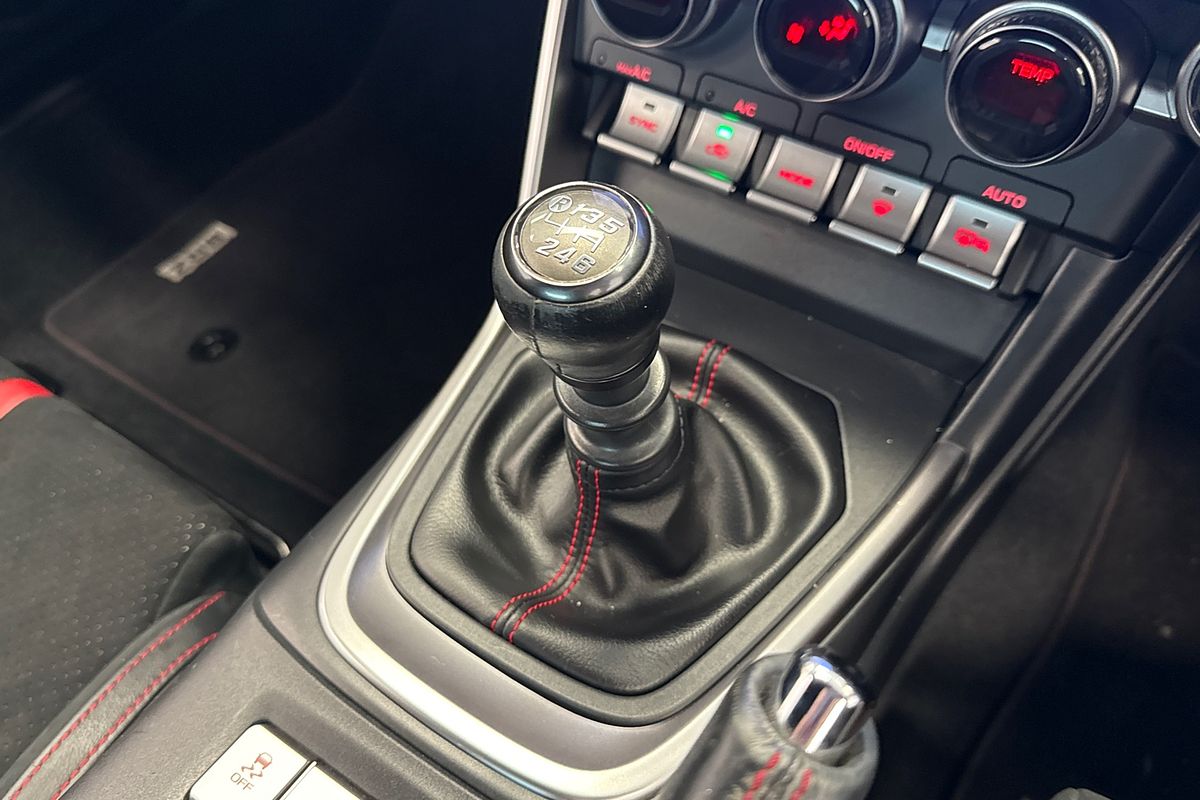 2022 Subaru BRZ ZD8