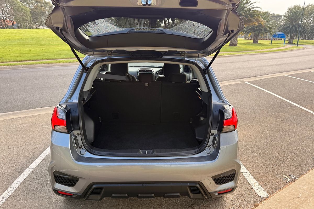 2022 Mitsubishi ASX ES XD