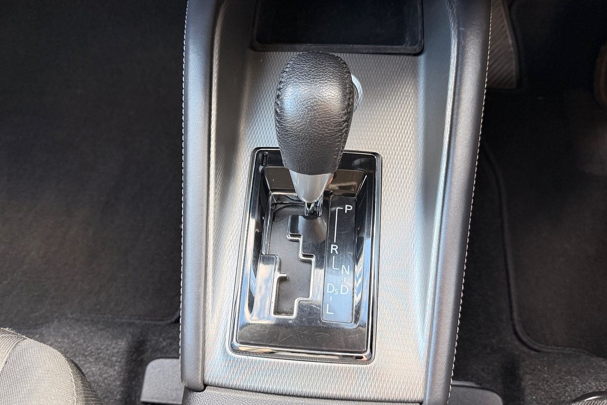 2022 Mitsubishi ASX ES XD