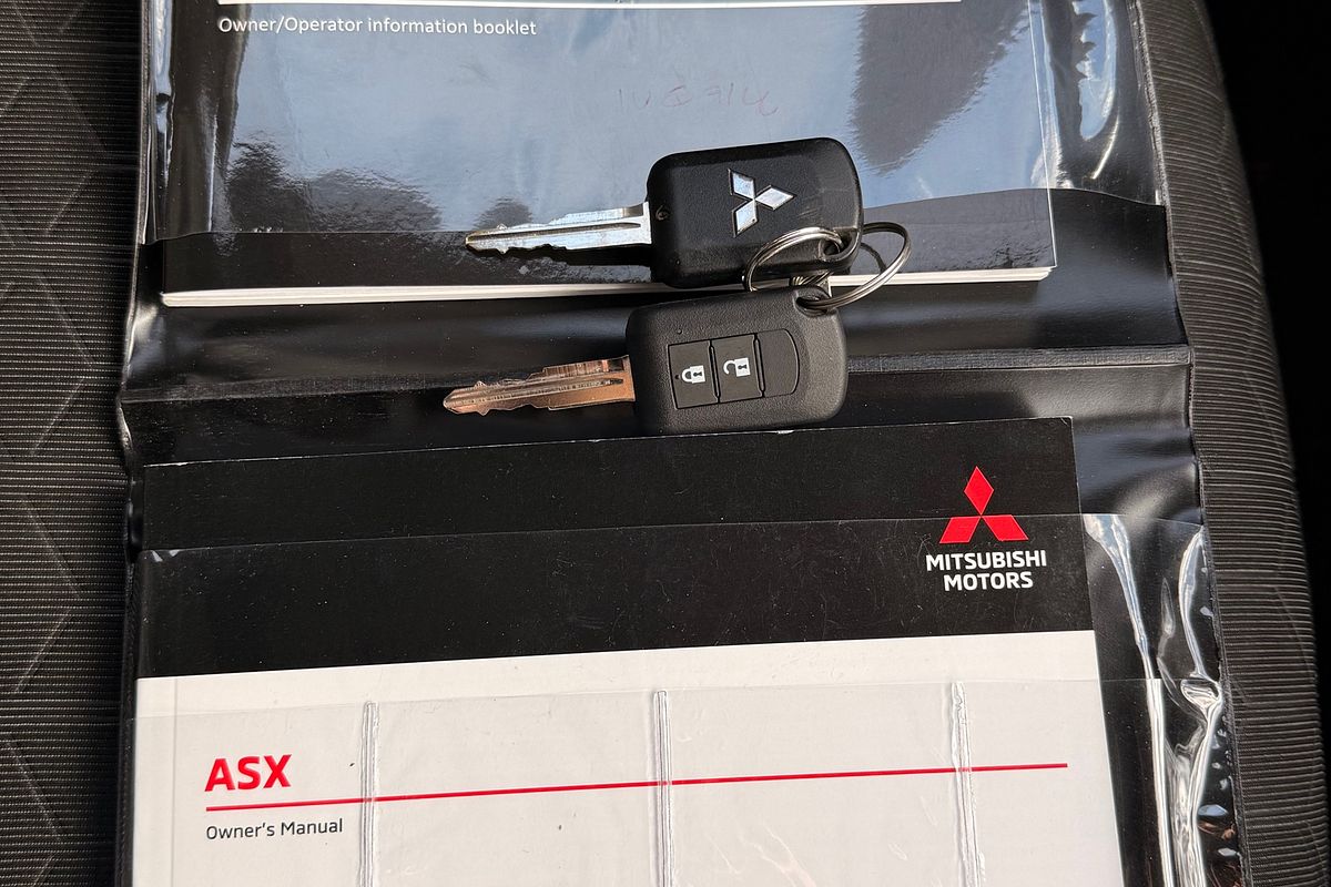 2022 Mitsubishi ASX ES XD