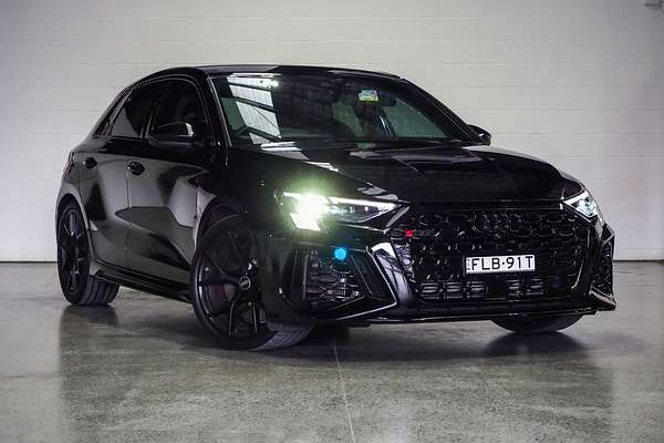 2022 Audi RS3 GY