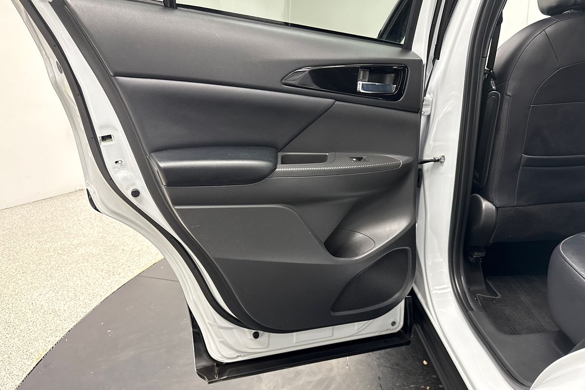 2021 Mitsubishi Eclipse Cross Exceed YB