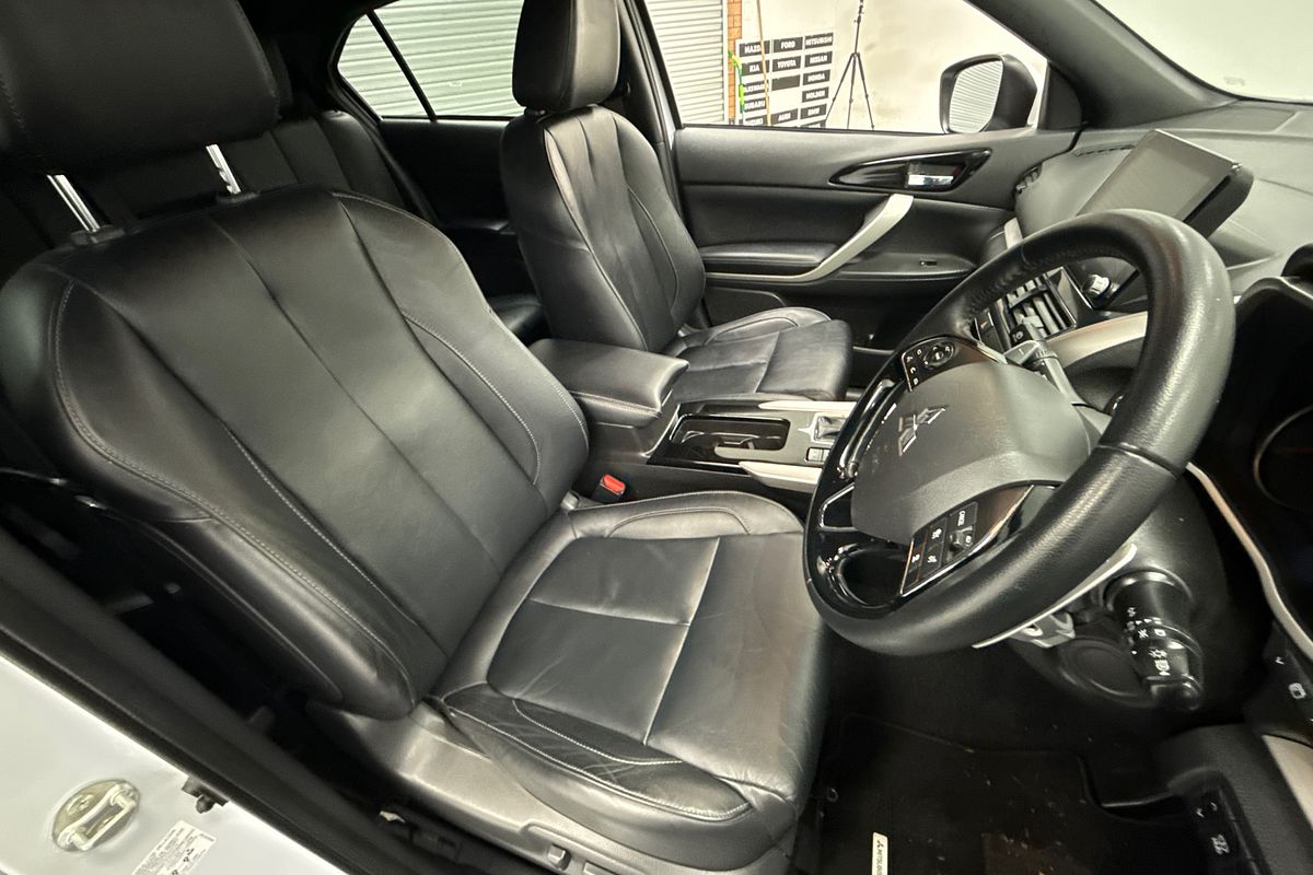 2021 Mitsubishi Eclipse Cross Exceed YB