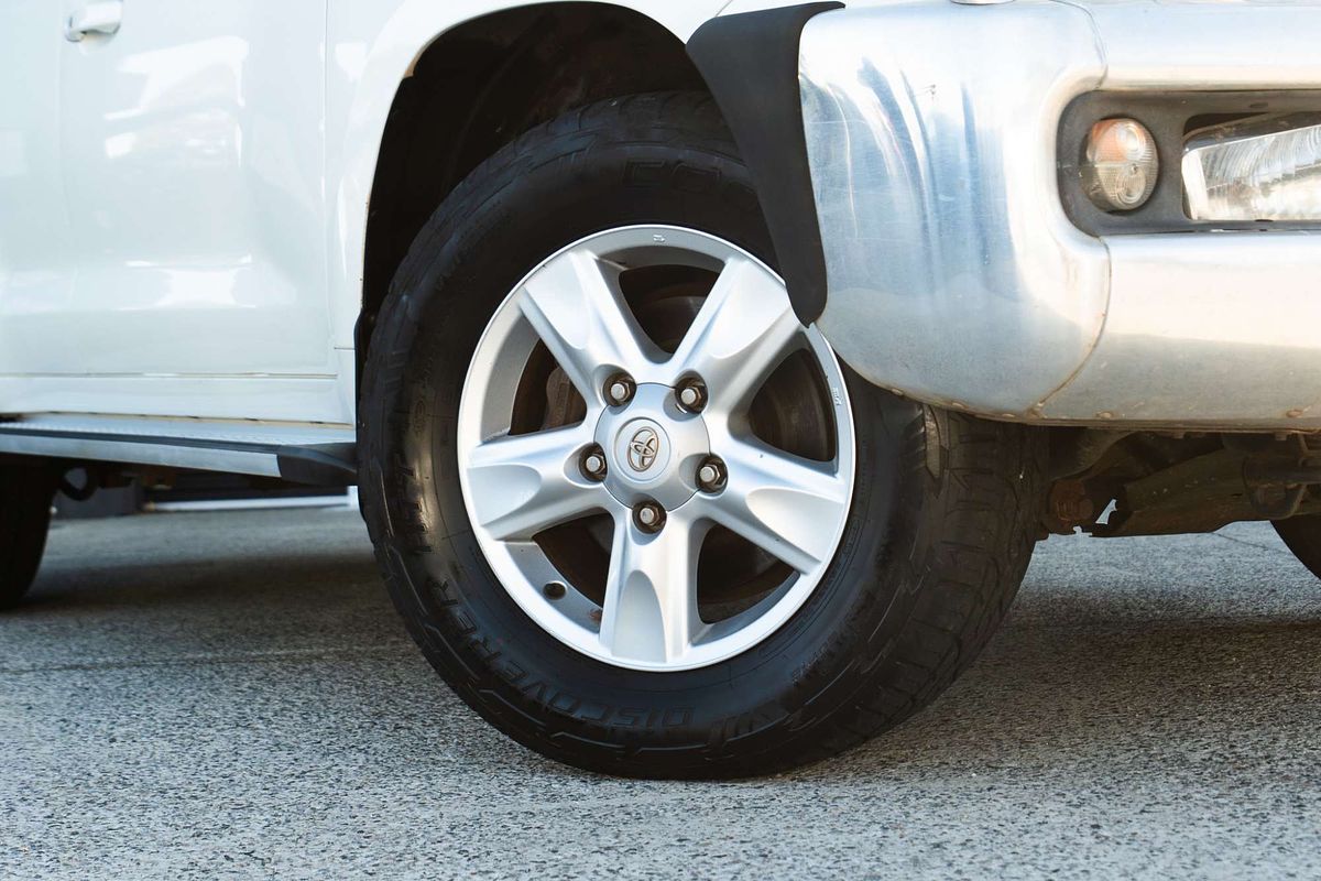 2011 Toyota Landcruiser Altitude VDJ200R