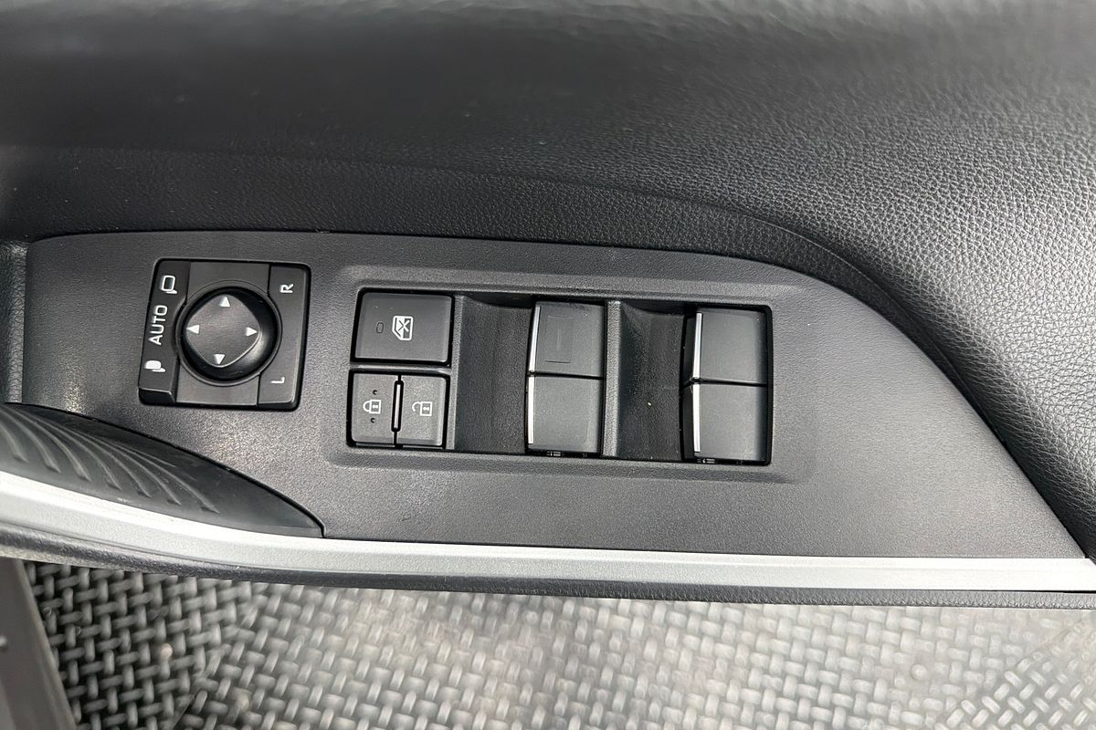 2021 Toyota RAV4 Cruiser MXAA52R