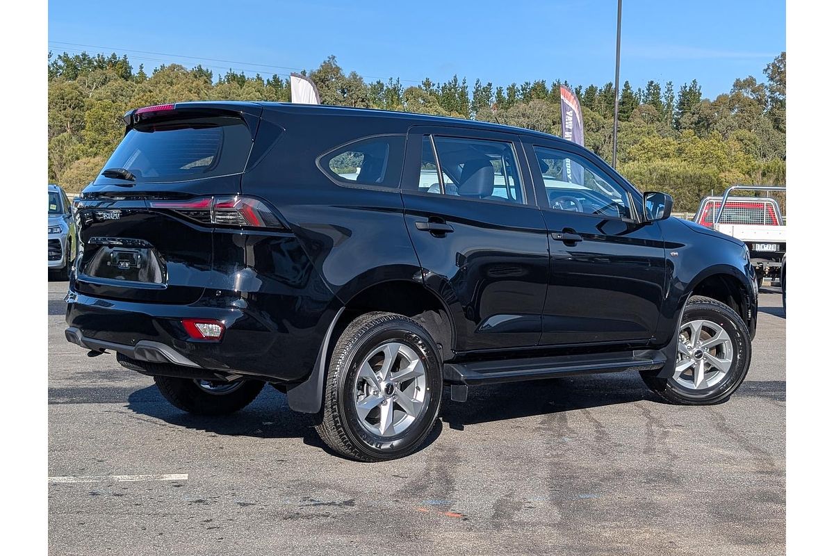 2026 Isuzu MU-X LS-M
