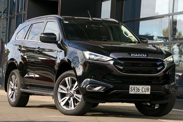 2023 Isuzu MU-X LS-T