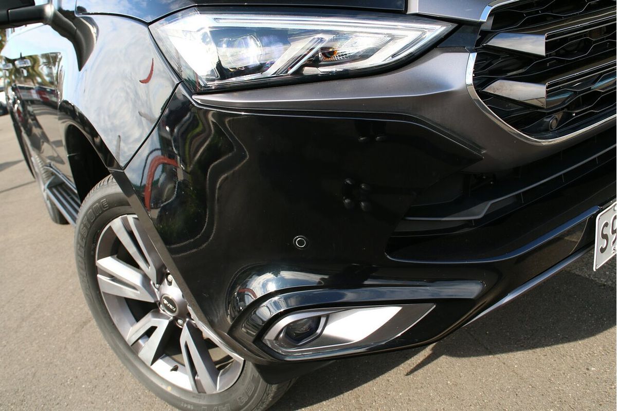 2023 Isuzu MU-X LS-T