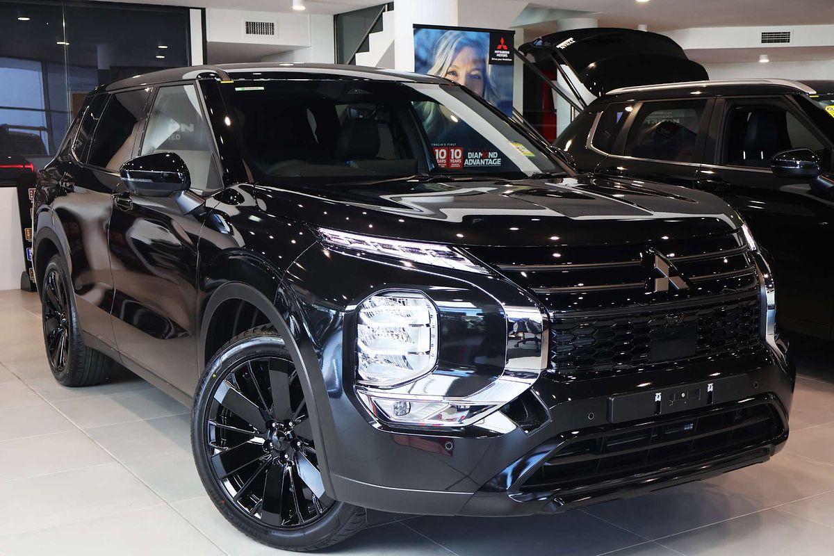 2026 Mitsubishi Outlander Black Edition ZM