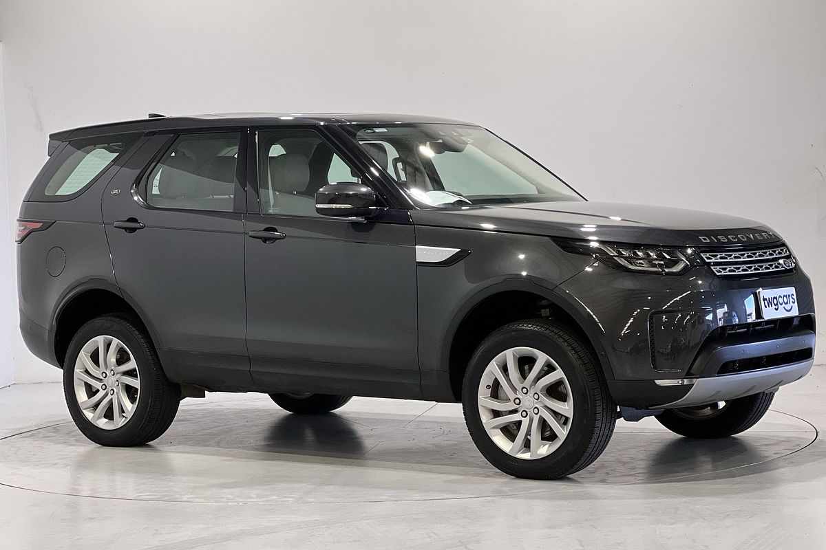 2020 Land Rover Discovery SD6 HSE Series 5