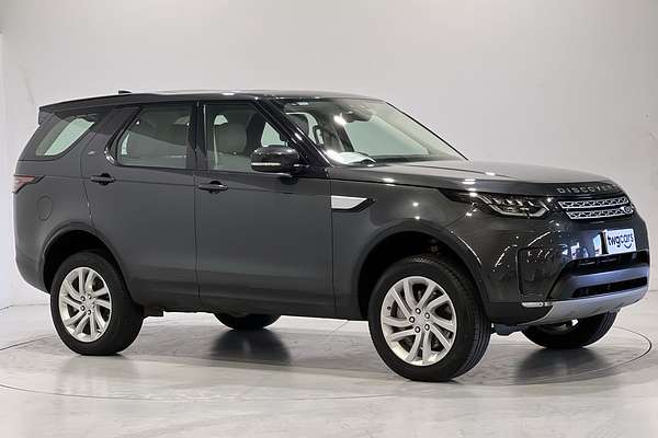 2020 Land Rover Discovery SD6 HSE Series 5