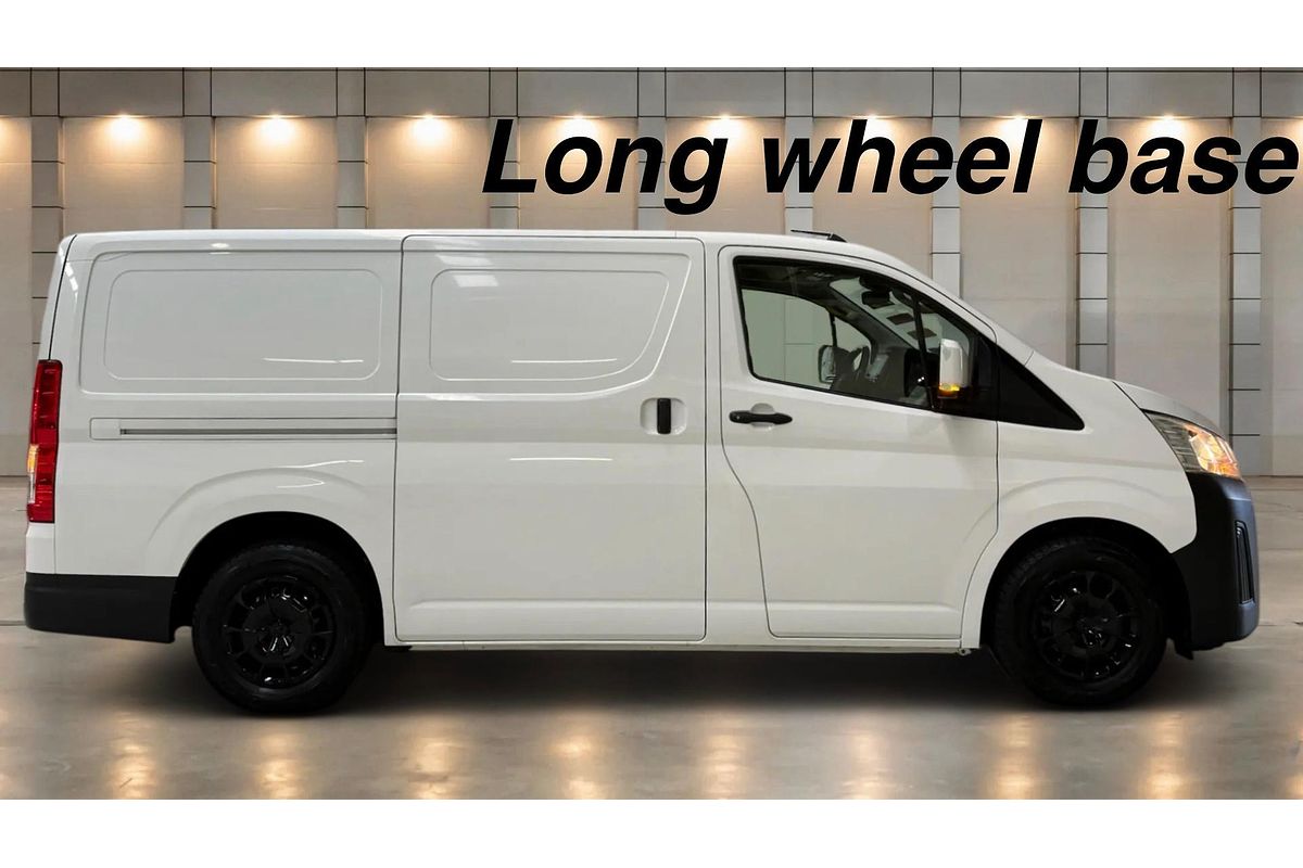 2022 Toyota Hiace GDH300R LWB