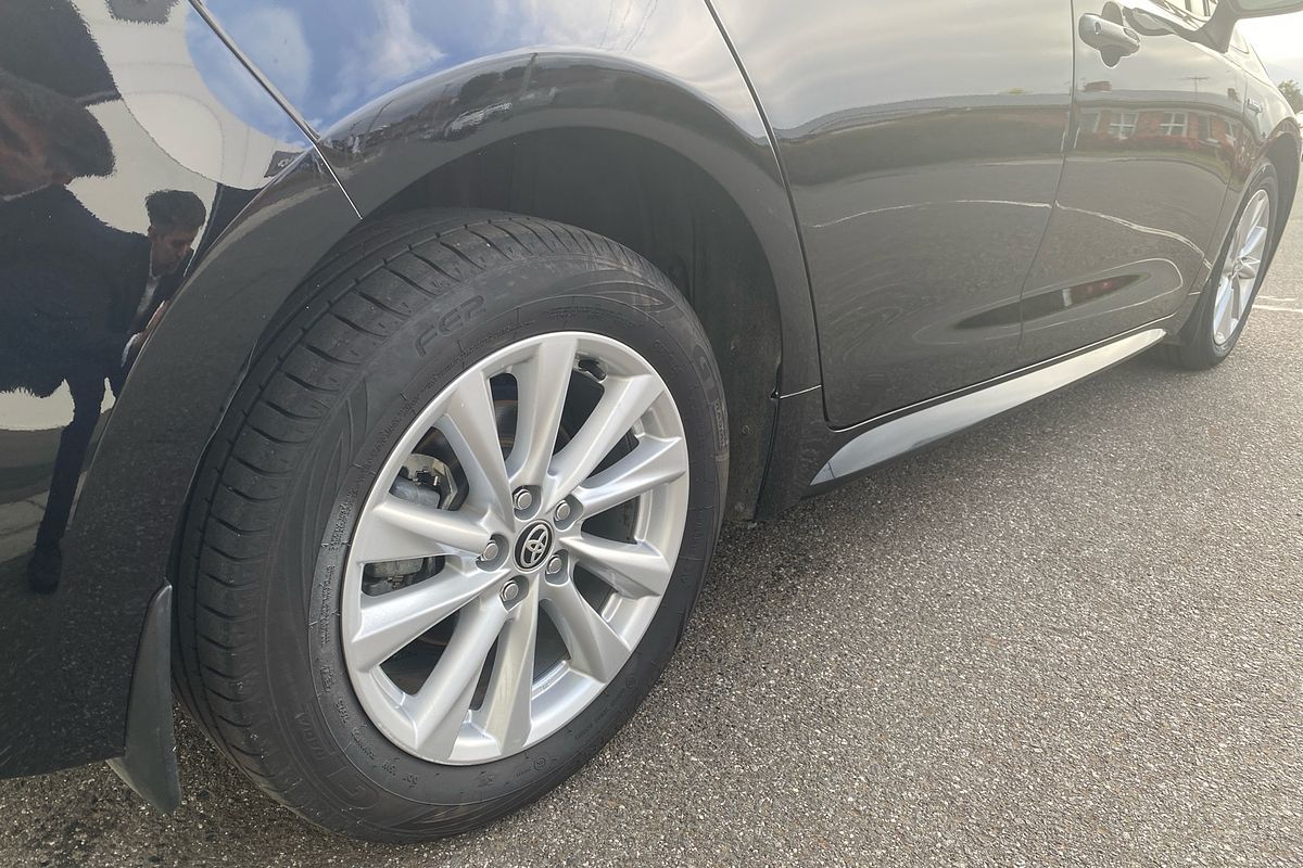 2024 Toyota Corolla Ascent Sport Hybrid ZWE219R
