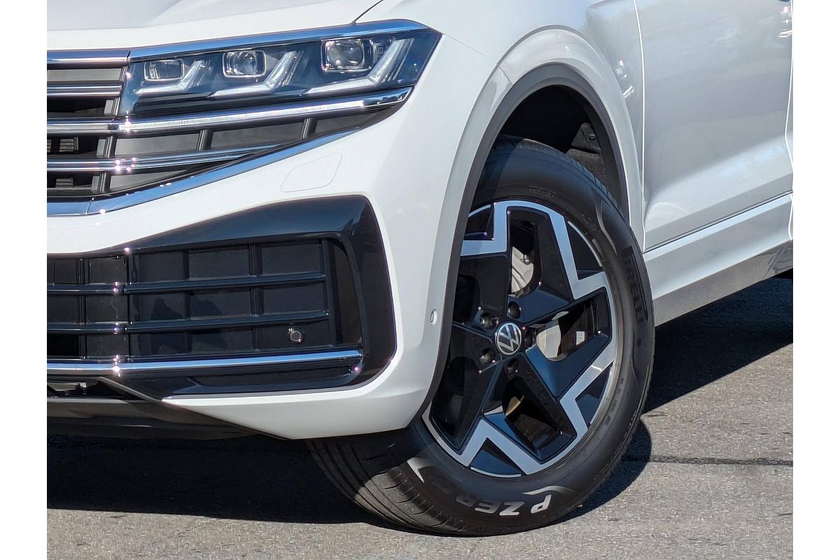 2026 Volkswagen Touareg 170TDI RC