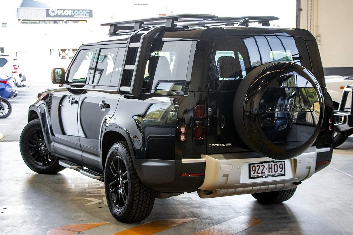 2022 Land Rover Defender 130 P400 SE L663