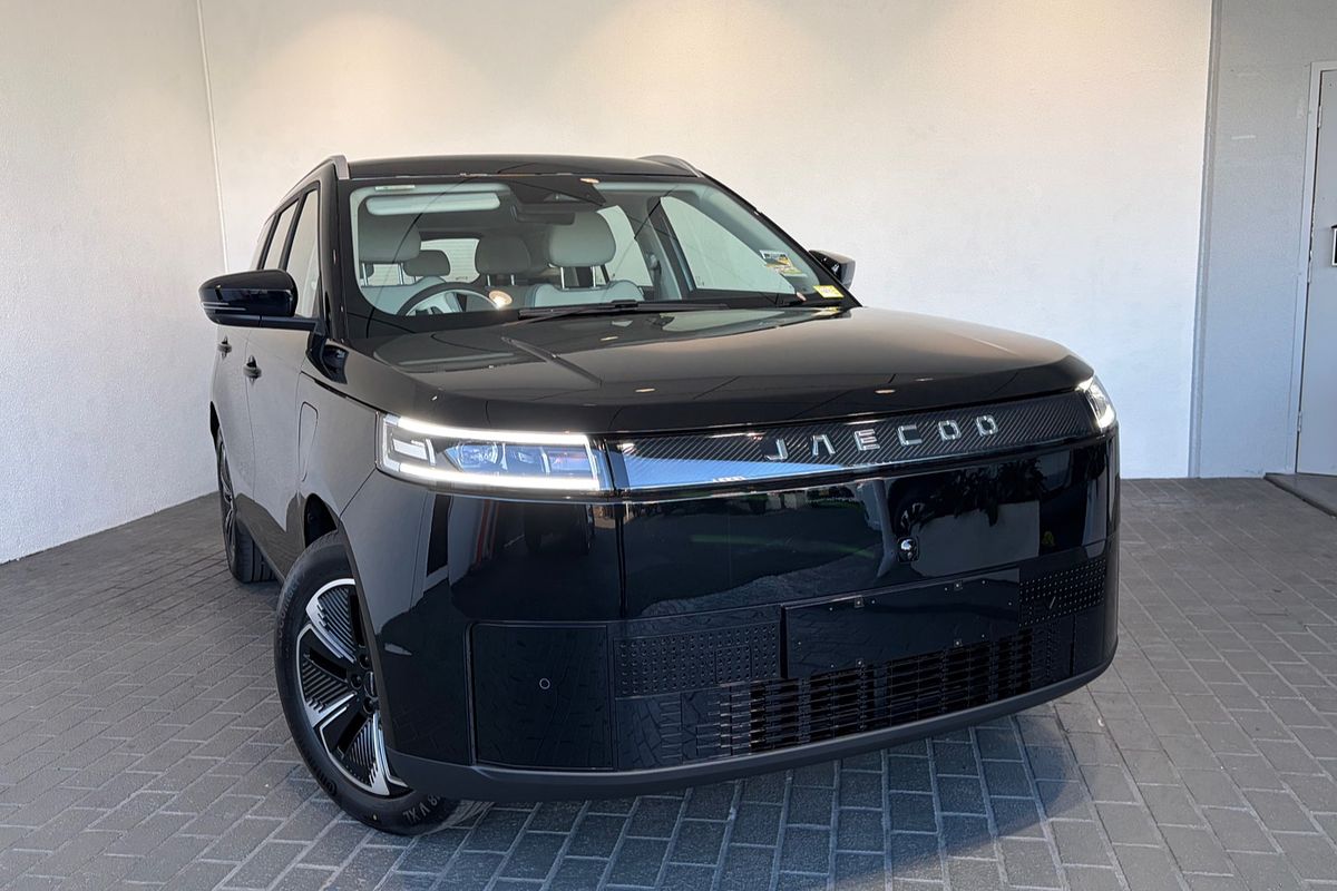 2026 OMODA JAECOO J5 EV Summit