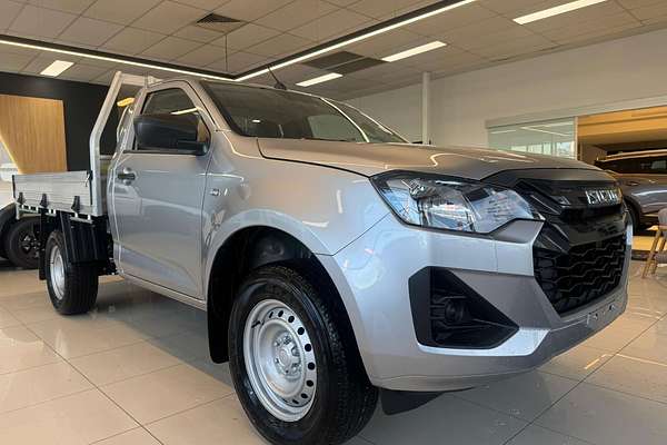 2026 Isuzu D-MAX SX High Ride Rear Wheel Drive