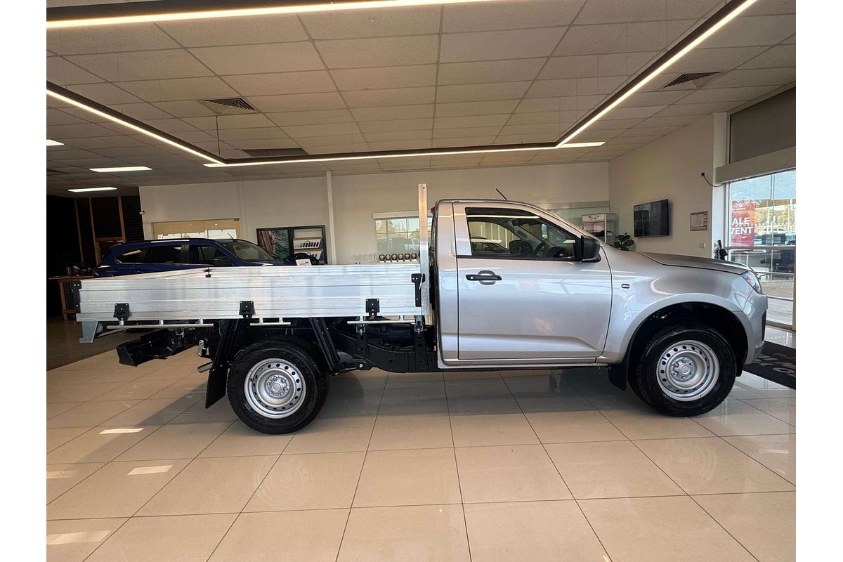 2026 Isuzu D-MAX SX High Ride Rear Wheel Drive