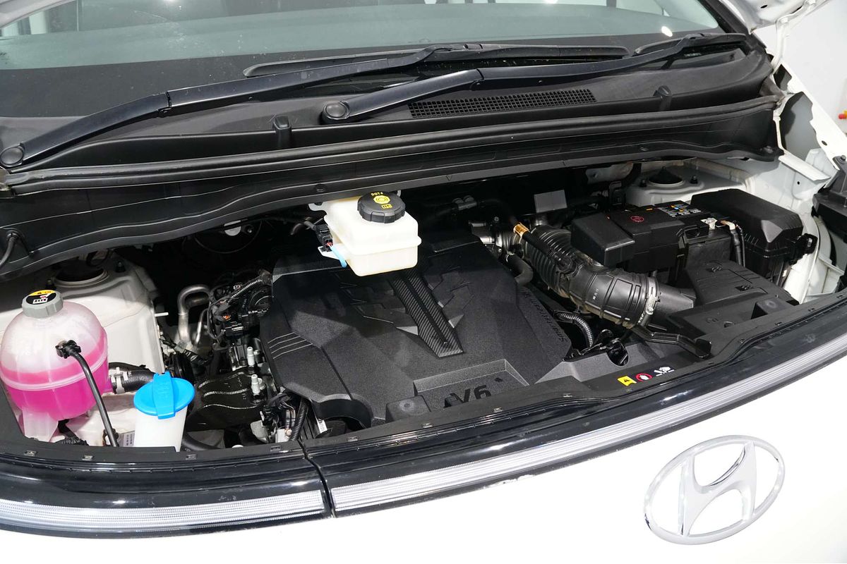 2022 Hyundai STARIA US4.V1