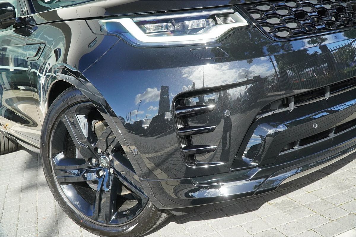 2026 Land Rover Discovery D350 Dynamic SE Series 5