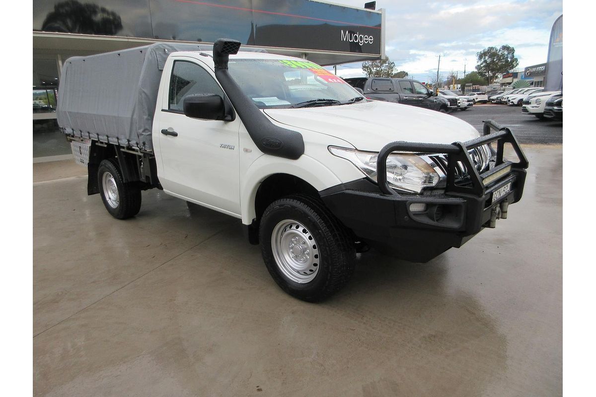 2015 Mitsubishi Triton GLX MQ 4X4