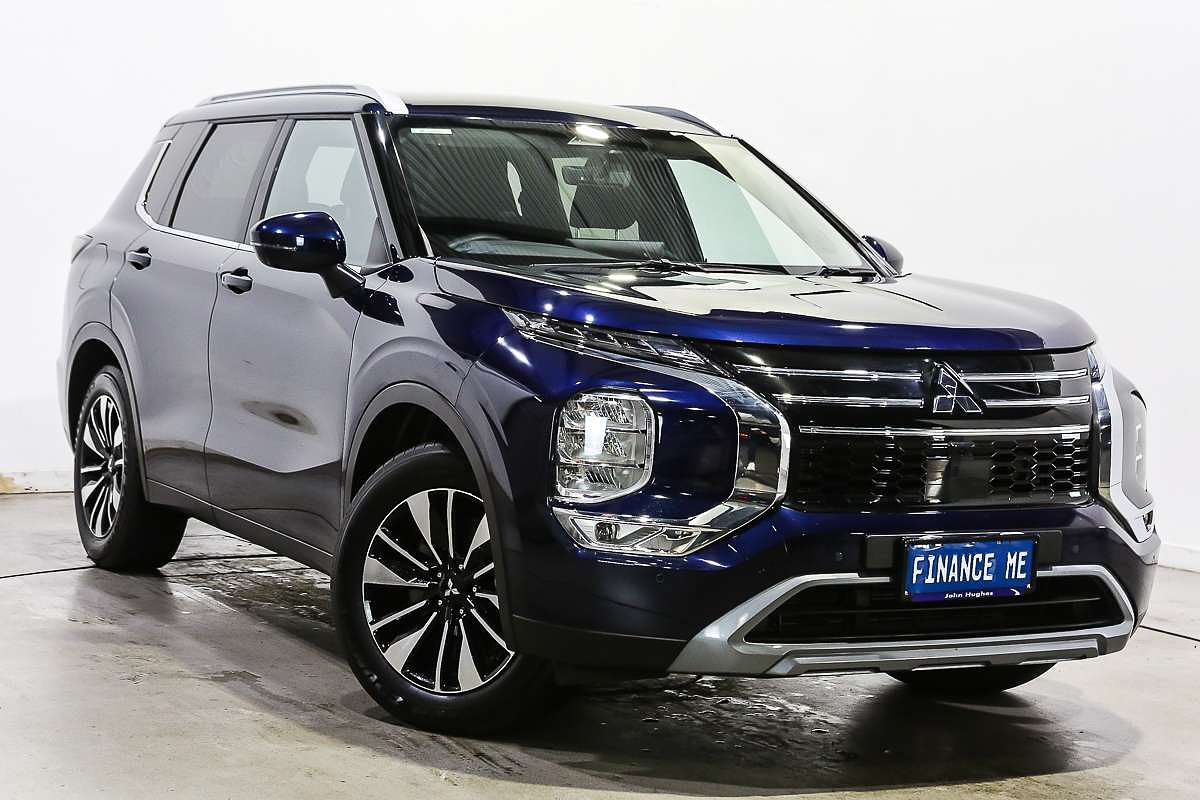 2025 Mitsubishi Outlander LS ZM
