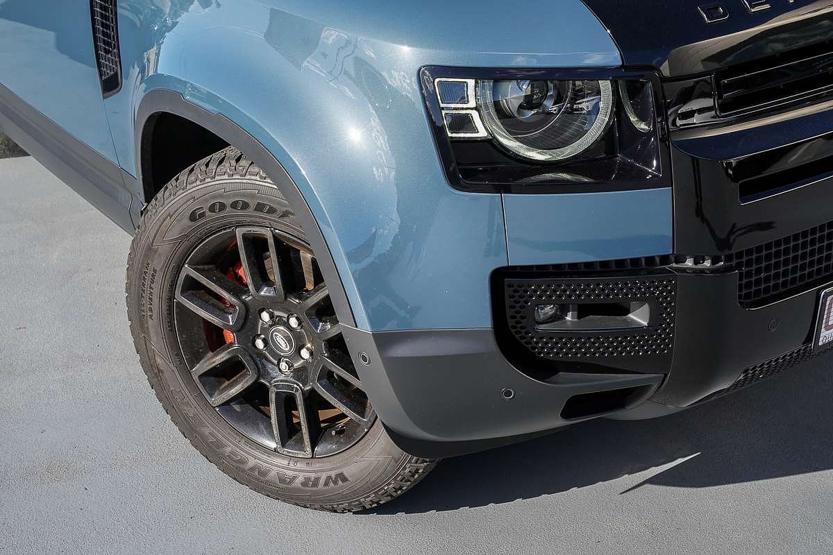 2023 Land Rover Defender 110 P300 L663