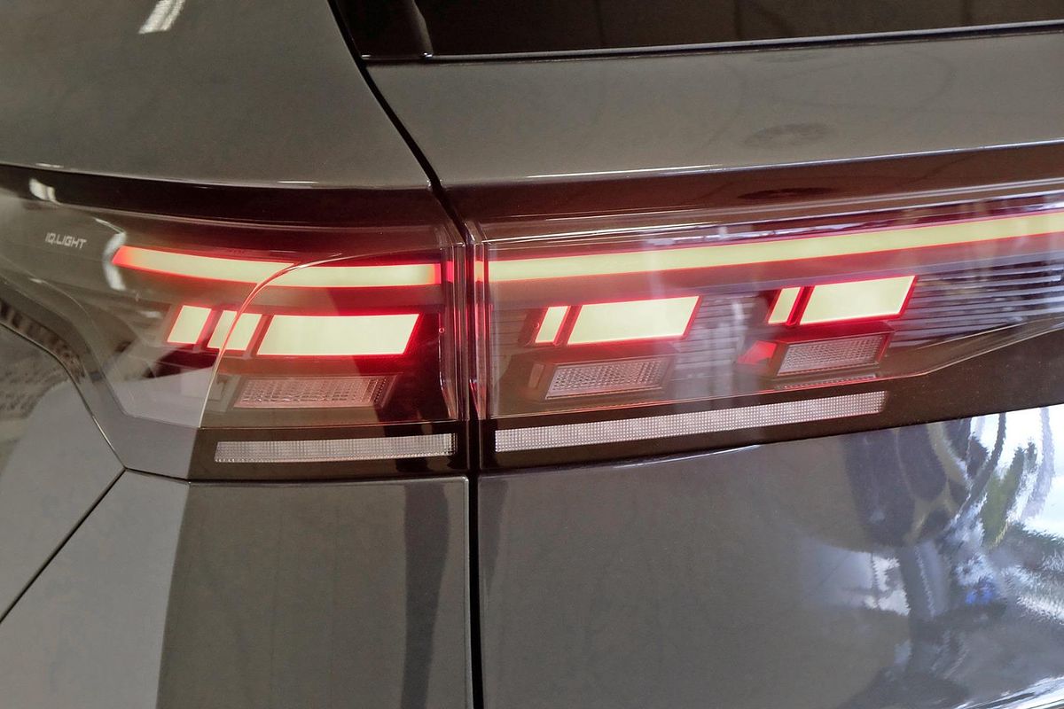 2025 Volkswagen Tiguan 195TSI R-Line CT image 20