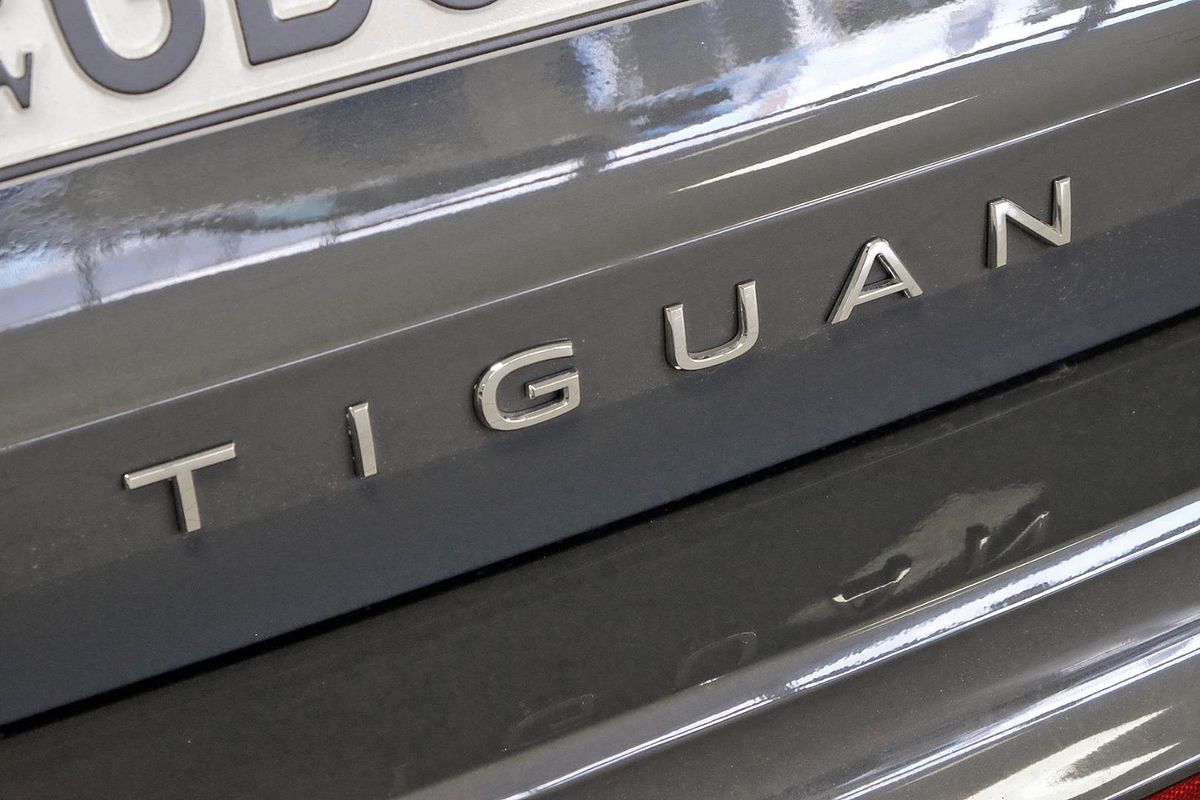 2025 Volkswagen Tiguan 195TSI R-Line CT image 22