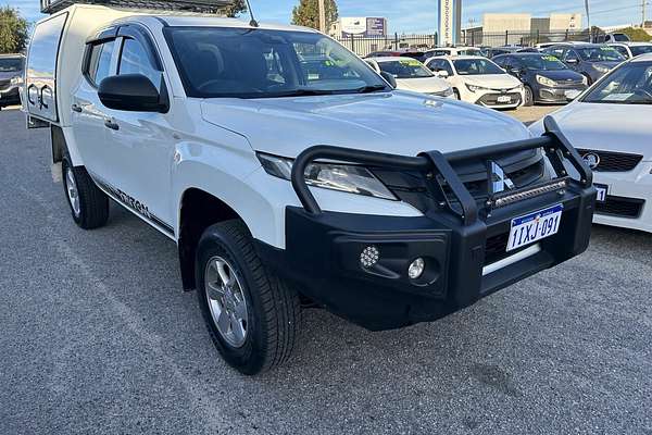 2019 Mitsubishi Triton GLX ADAS MR 4X4