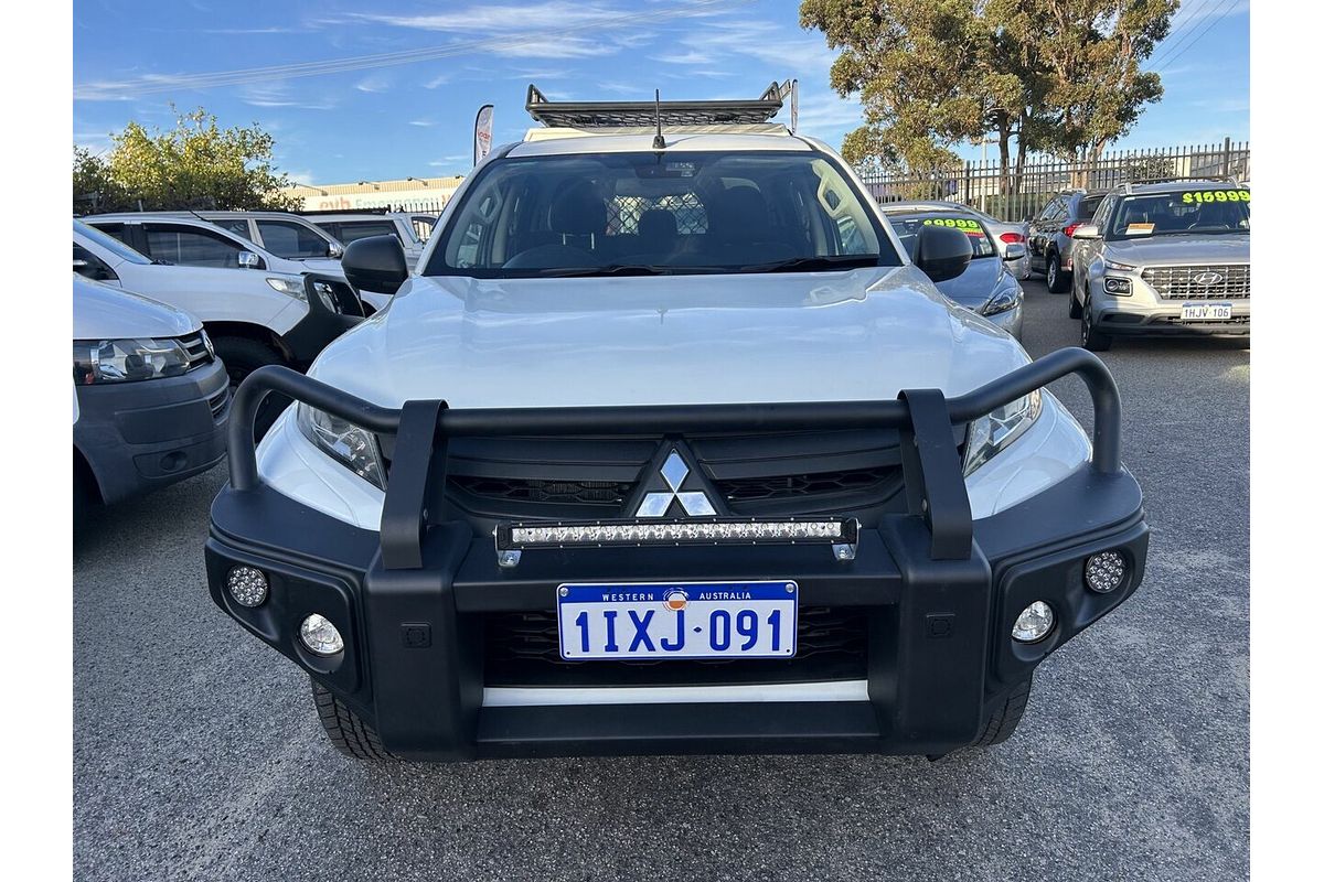 2019 Mitsubishi Triton GLX ADAS MR 4X4