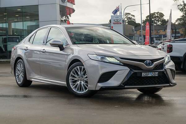 2020 Toyota Camry SL AXVH70R