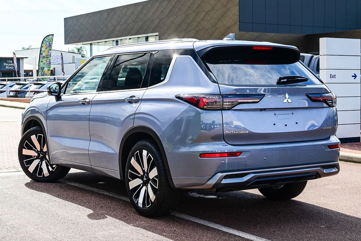 2025 Mitsubishi Outlander Exceed ZM