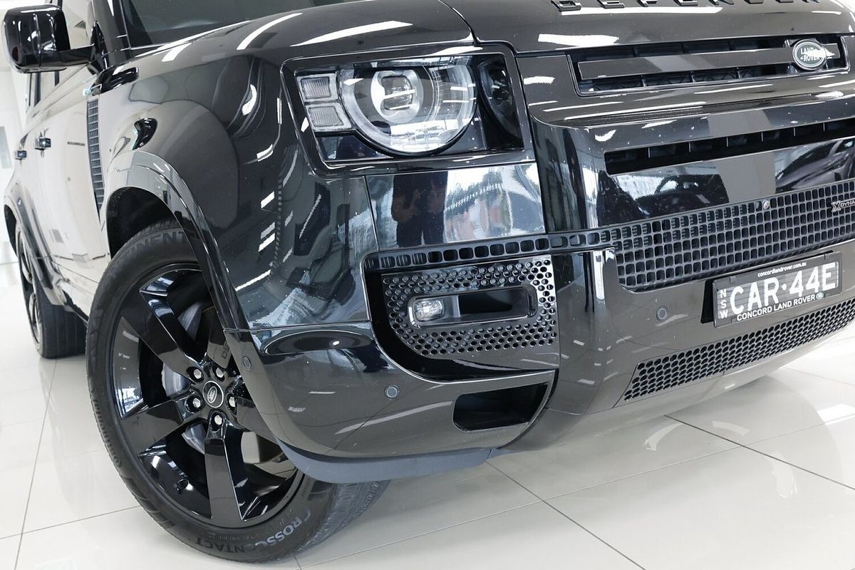 2023 Land Rover Defender 110 D300 X-Dynamic HSE L663