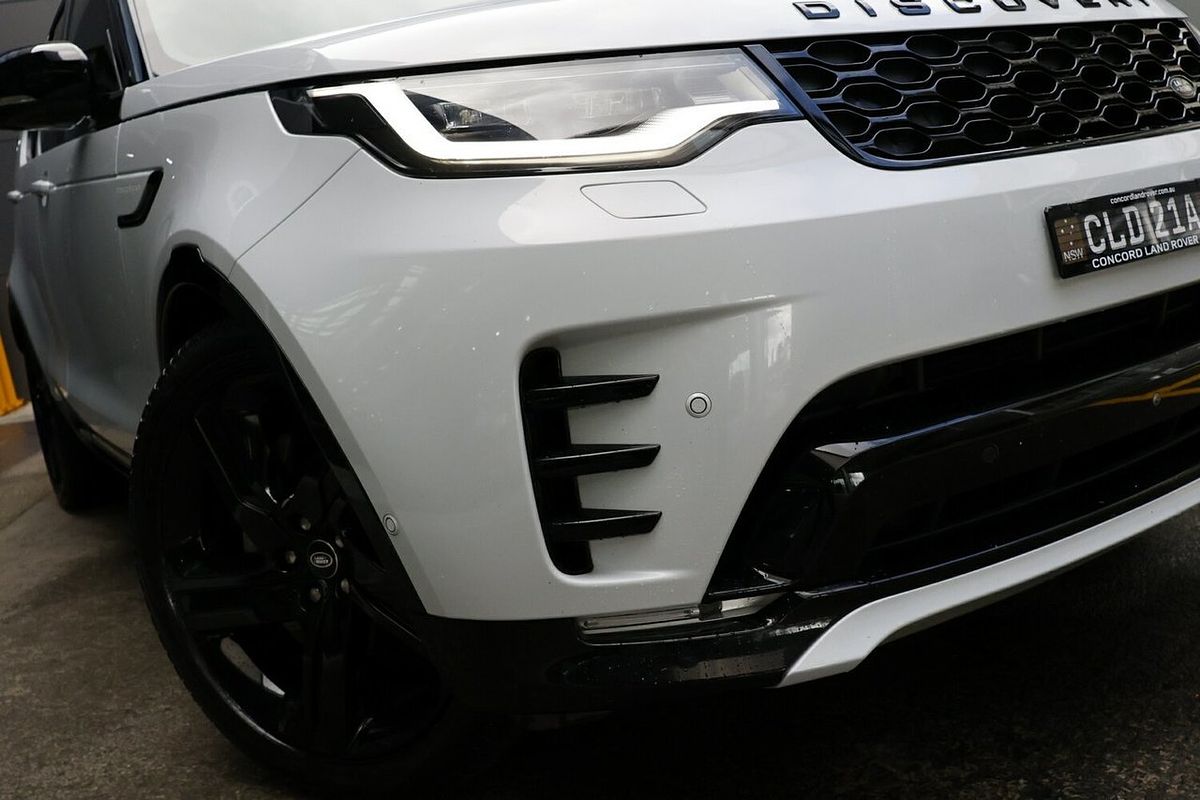 2023 Land Rover Discovery D300 R-Dynamic SE Series 5