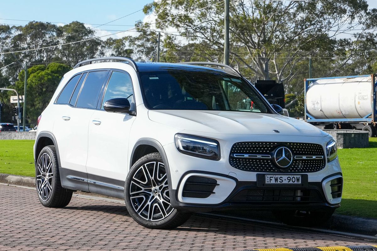 2025 Mercedes-Benz GLB-Class GLB200 Special Edition X247