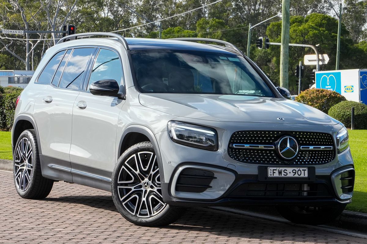 2025 Mercedes-Benz GLB-Class GLB200 Special Edition X247