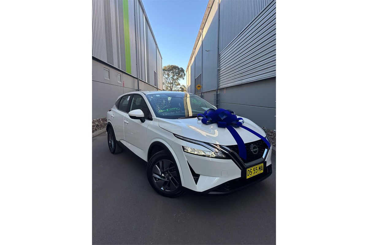2024 Nissan QASHQAI ST J12