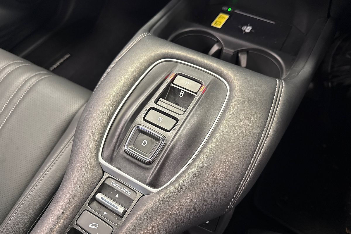 2024 Honda ZR-V e:HEV LX RZ