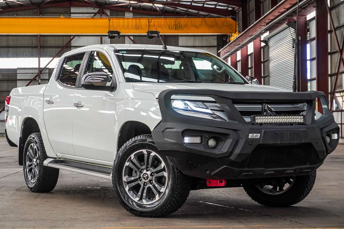 2021 Mitsubishi Triton GLS MR 4X4