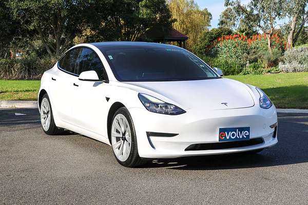 2022 Tesla Model 3 Long Range