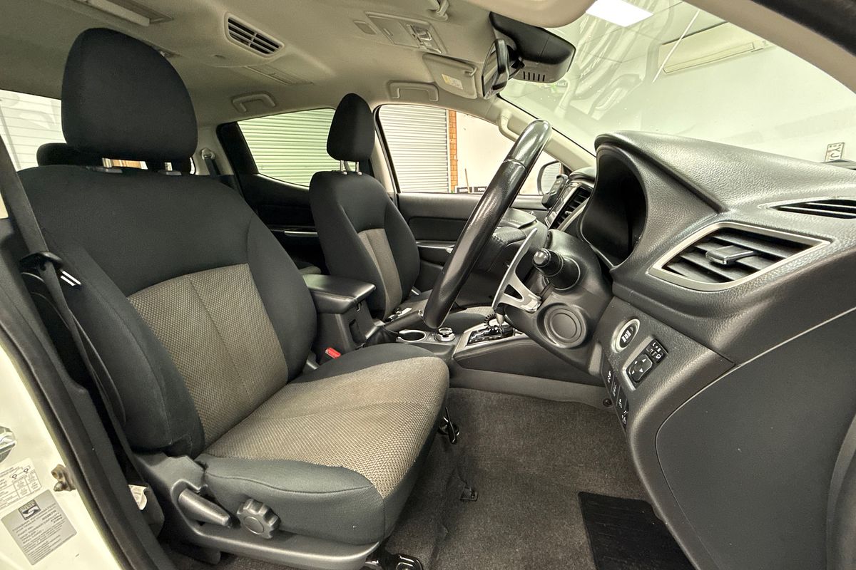2021 Mitsubishi Triton GLS MR 4X4