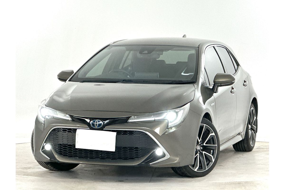 2019 Toyota Corolla ZR Hybrid ZWE211R