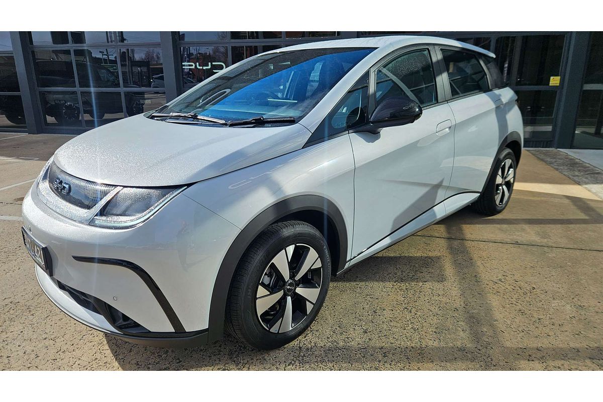 2025 BYD DOLPHIN Essential